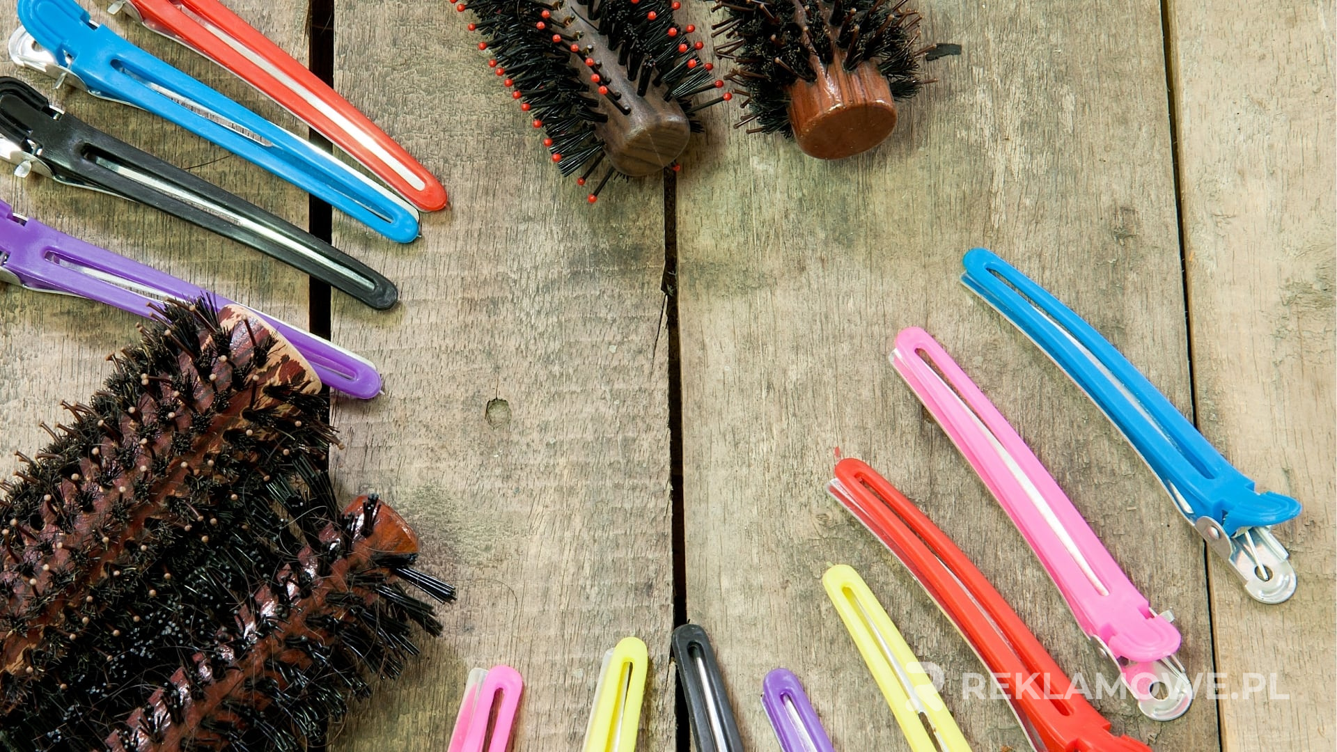 Szczotki reklamowe używane w małych przedsiębiorstwach